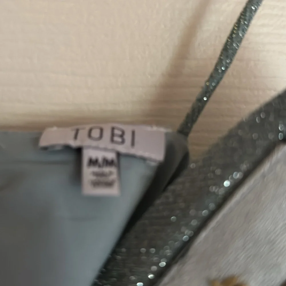 Tobi - Picture 2 of 2